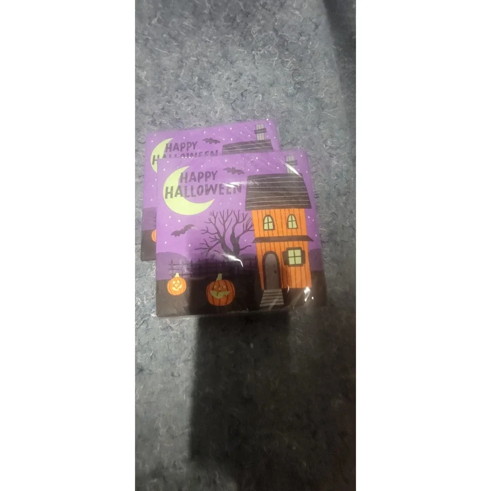 Halloween 2 sets of Plates, 2 sets of MD napkins, and 1 pkg‎ napkins